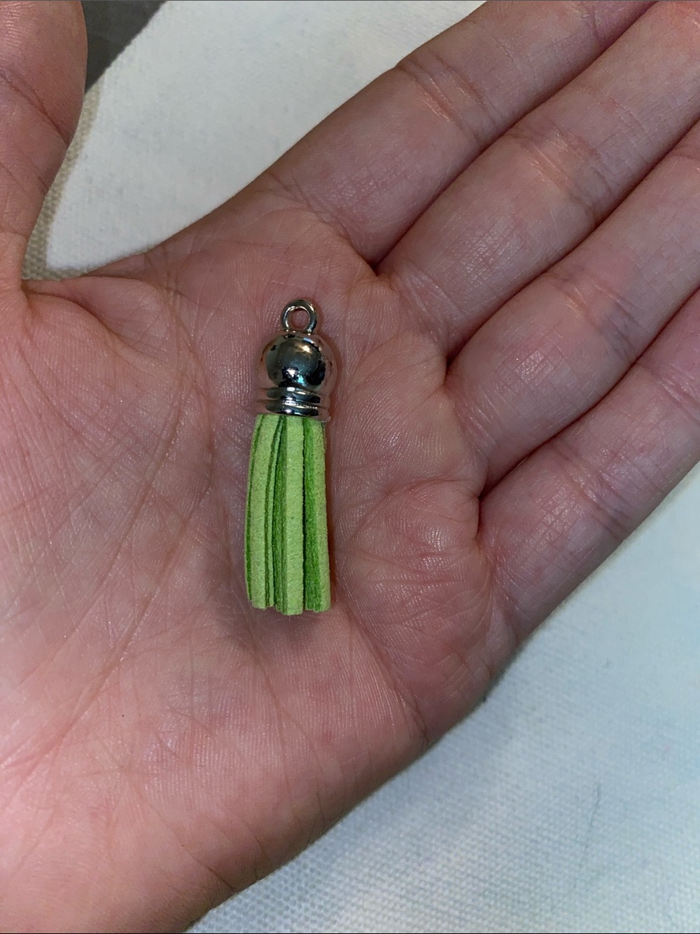 🌈20/$12🌈  Lime Tassel